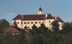Schloss Weinburg und Schloss Brunnsee